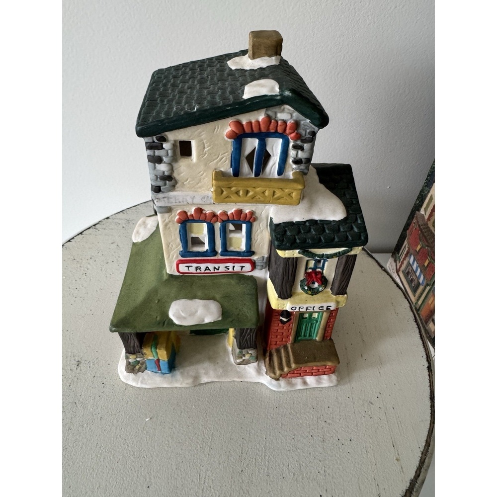 VTG HOLIDAY EXPRESSIONS LIGHTED BUILDING TRANSIT OFFICE 6.75" TALL PORCELAIN